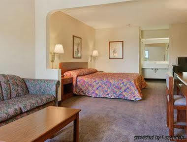 Carolina Inn Of Lake Norman Mooresville Ruang foto